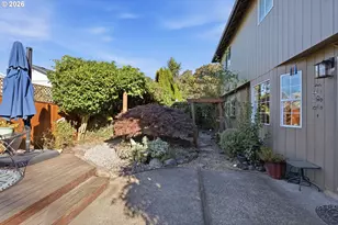 714 NW 4th Ave, Battle Ground, WA 98604 - Photo 35