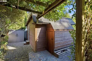 714 NW 4th Ave, Battle Ground, WA 98604 - Photo 37