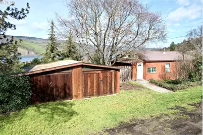 102 Idaho St, Mosier, OR 97040 - Photo 3