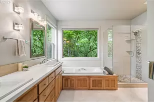 8444 SE 138th Dr, Portland, OR 97236 - Photo 19