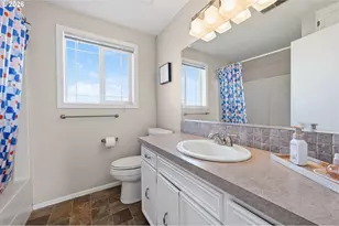 2536 15th St, Springfield, OR 97477 - Photo 25