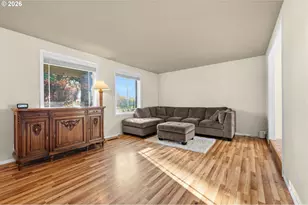 2536 15th St, Springfield, OR 97477 - Photo 5