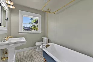 1610 Cal Young Rd, Eugene, OR 97401 - Photo 31