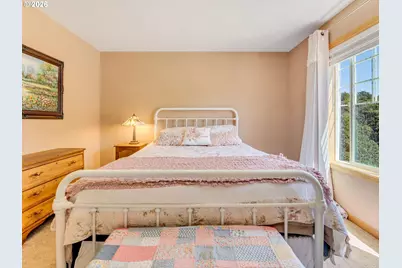 42047 Eddy Point Ln, Astoria, OR 97103 - Photo 27