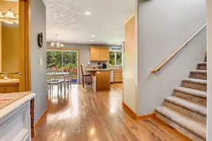 42047 Eddy Point Ln, Astoria, OR 97103 - Photo 11