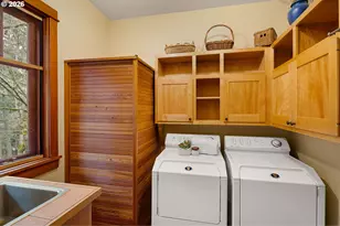 4040 Southpointe Dr, Eugene, OR 97405 - Photo 35