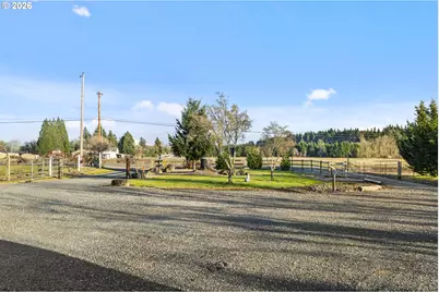 15701 S Springwater Rd, Oregon City, OR 97045 - Photo 3