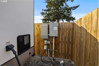 15701 S Springwater Rd, Oregon City, OR 97045 - Photo 17