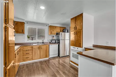 841 SW Liberty Bell Dr, Beaverton, OR 97006 - Photo 11