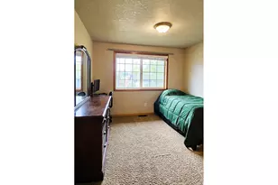 841 12th St, Lafayette, OR 97127 - Photo 25