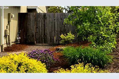841 12th St, Lafayette, OR 97127 - Photo 43