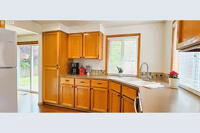 841 12th St, Lafayette, OR 97127 - Photo 13