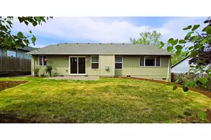 841 12th St, Lafayette, OR 97127 - Photo 37