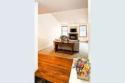 841 12th St, Lafayette, OR 97127 - Photo 5
