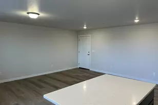 972 N 2nd St, Jefferson, OR 97352 - Photo 29