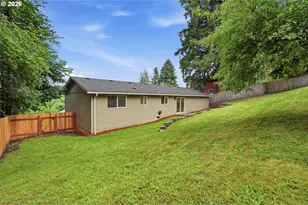 511 W 3rd St, La Center, WA 98629 - Photo 35