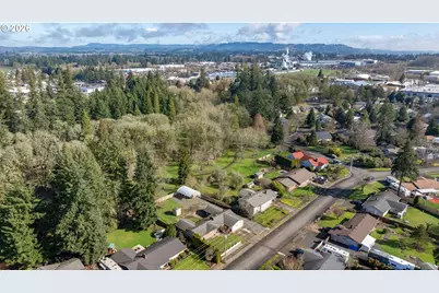 1749 NE Orchard Ave, McMinnville, OR 97128 - Photo 37