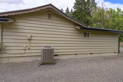 1749 NE Orchard Ave, McMinnville, OR 97128 - Photo 25