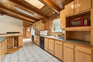 1749 NE Orchard Ave, McMinnville, OR 97128 - Photo 17