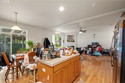 19230 SW Rosedale Ct, Beaverton, OR 97007 - Photo 11