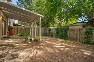 19230 SW Rosedale Ct, Beaverton, OR 97007 - Photo 39