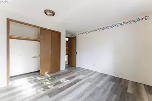 435 Gentle Ave E, Monmouth, OR 97361 - Photo 9