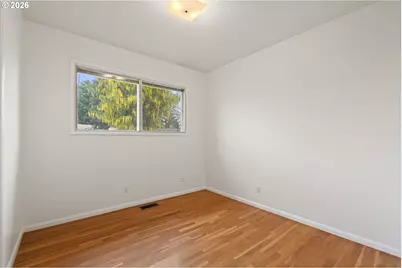 1860 SW Wynwood Ave, Portland, OR 97225 - Photo 25