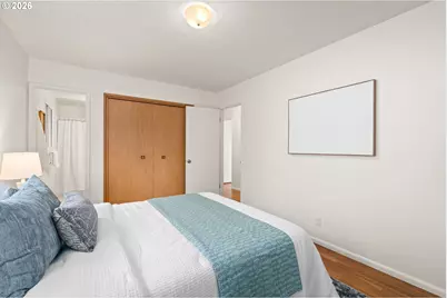 1860 SW Wynwood Ave, Portland, OR 97225 - Photo 23