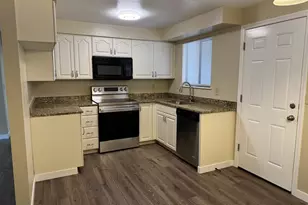 12835 SE Foster Rd, Portland, OR 97236 - Photo 7