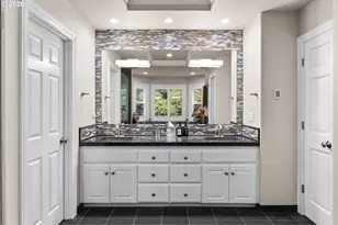 7717 NW Blue Pointe Ln, Portland, OR 97229 - Photo 21