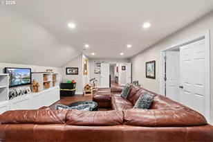 7717 NW Blue Pointe Ln, Portland, OR 97229 - Photo 31