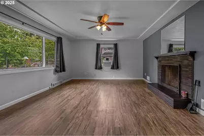 11520 SE Bush St, Portland, OR 97266 - Photo 5