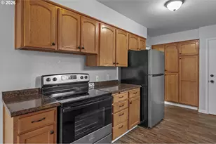 11520 SE Bush St, Portland, OR 97266 - Photo 11