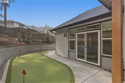 980 S 66th Pl, Springfield, OR 97478 - Photo 41