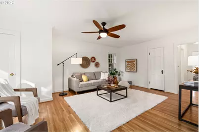 381 S Palatine Hill Rd, Portland, OR 97219 - Photo 19