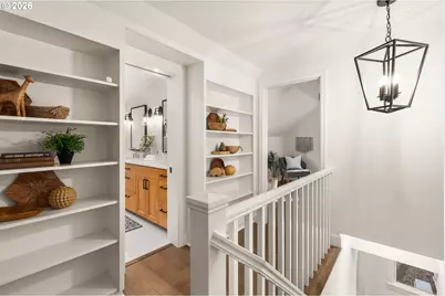 381 S Palatine Hill Rd, Portland, OR 97219 - Photo 25