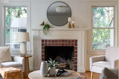 381 S Palatine Hill Rd, Portland, OR 97219 - Photo 7