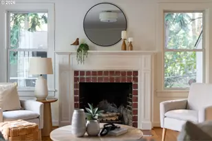 381 S Palatine Hill Rd, Portland, OR 97219 - Photo 7