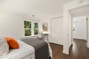 381 S Palatine Hill Rd, Portland, OR 97219 - Photo 27