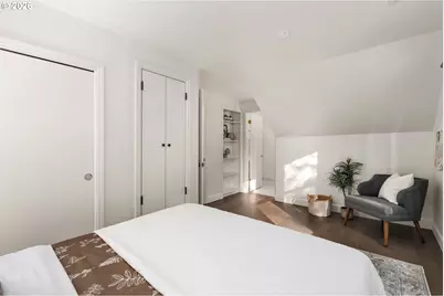 381 S Palatine Hill Rd, Portland, OR 97219 - Photo 23