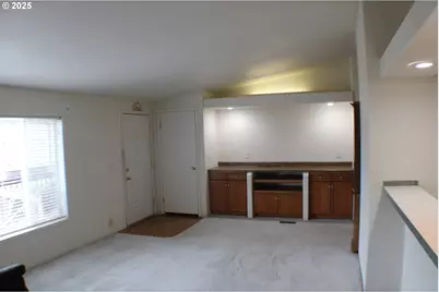 124 Country Side Ln, Winston, OR 97496 - Photo 7