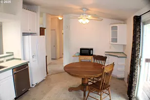 124 Country Side Ln, Winston, OR 97496 - Photo 11