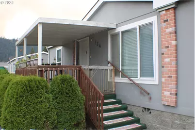 124 Country Side Ln, Winston, OR 97496 - Photo 3