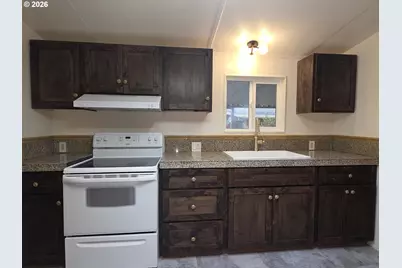 13115 SE Foster Rd #22, Portland, OR 97236 - Photo 11