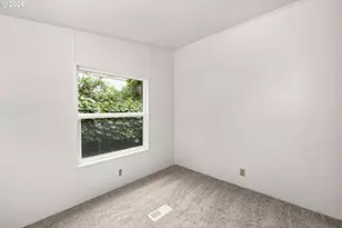 13115 SE Foster Rd, Portland, OR 97236 - Photo 19