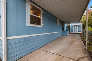 13115 SE Foster Rd, Portland, OR 97236 - Photo 5