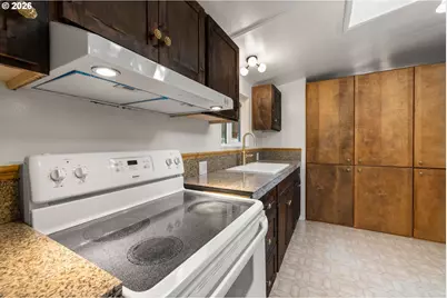 13115 SE Foster Rd #22, Portland, OR 97236 - Photo 33