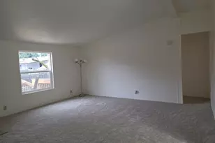 13115 SE Foster Rd, Portland, OR 97236 - Photo 31