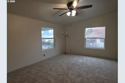 13115 SE Foster Rd #22, Portland, OR 97236 - Photo 19