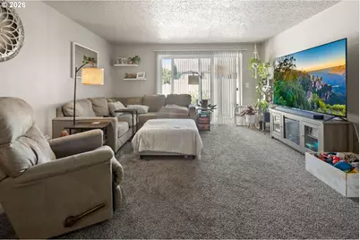 555 Hartke Loop, Oregon City, OR 97045 - Photo 11